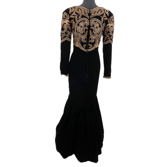 Vintage Victor Costa Black Velvet Heavily Beaded Evening Gown Bustle Back Sz 4 - Picture 5 of 16